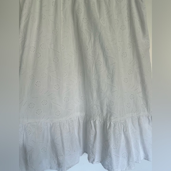 Babydoll white eyelet cotton sundress - Picture 3 of 6